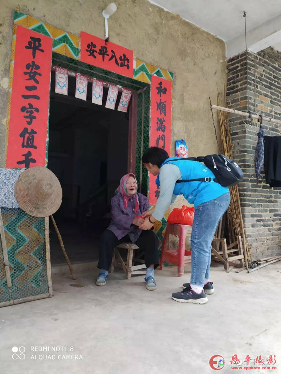 “浓浓敬老情，幸福‘入镜”来——恩平市摄影家协会义工队走进牛江镇敬老院送温暖(图7)