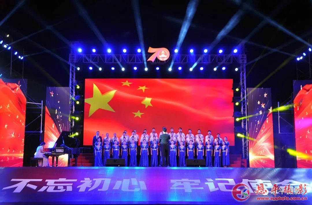庆祝人民政协70周年书画摄影展览开幕式成功举办(图44) 庆祝人民政协70周年书画摄影展览开幕式成功举办(图44)