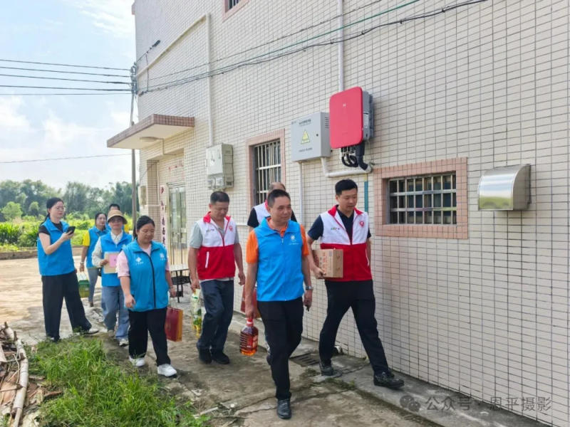 中秋送温暖 慰问进特殊家庭——恩平摄协用爱点亮佳节(图7)